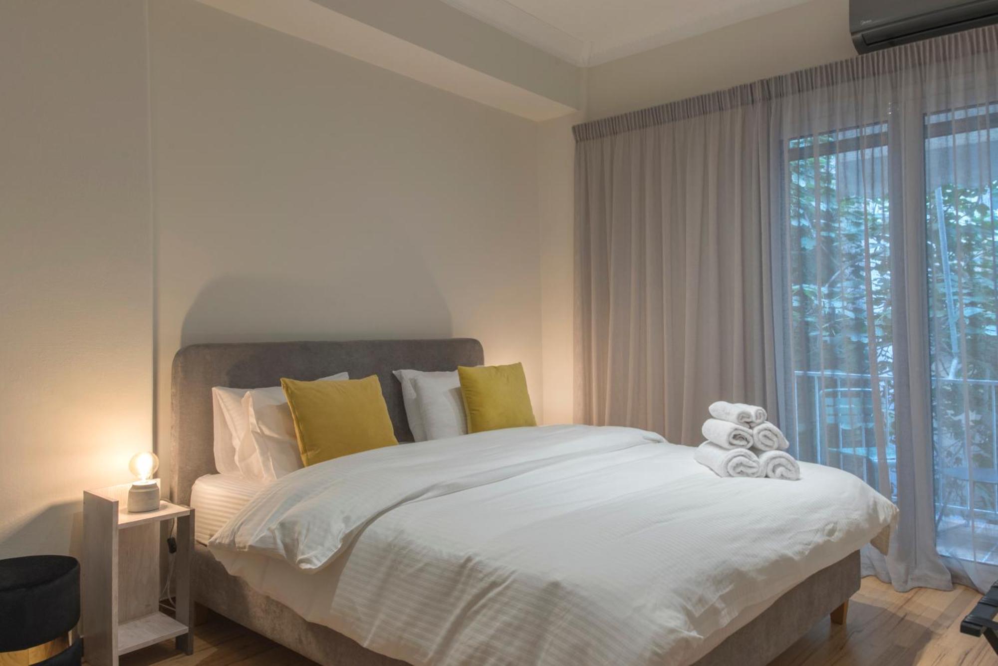 Modern Ilisian Apartment Atenas Exterior foto
