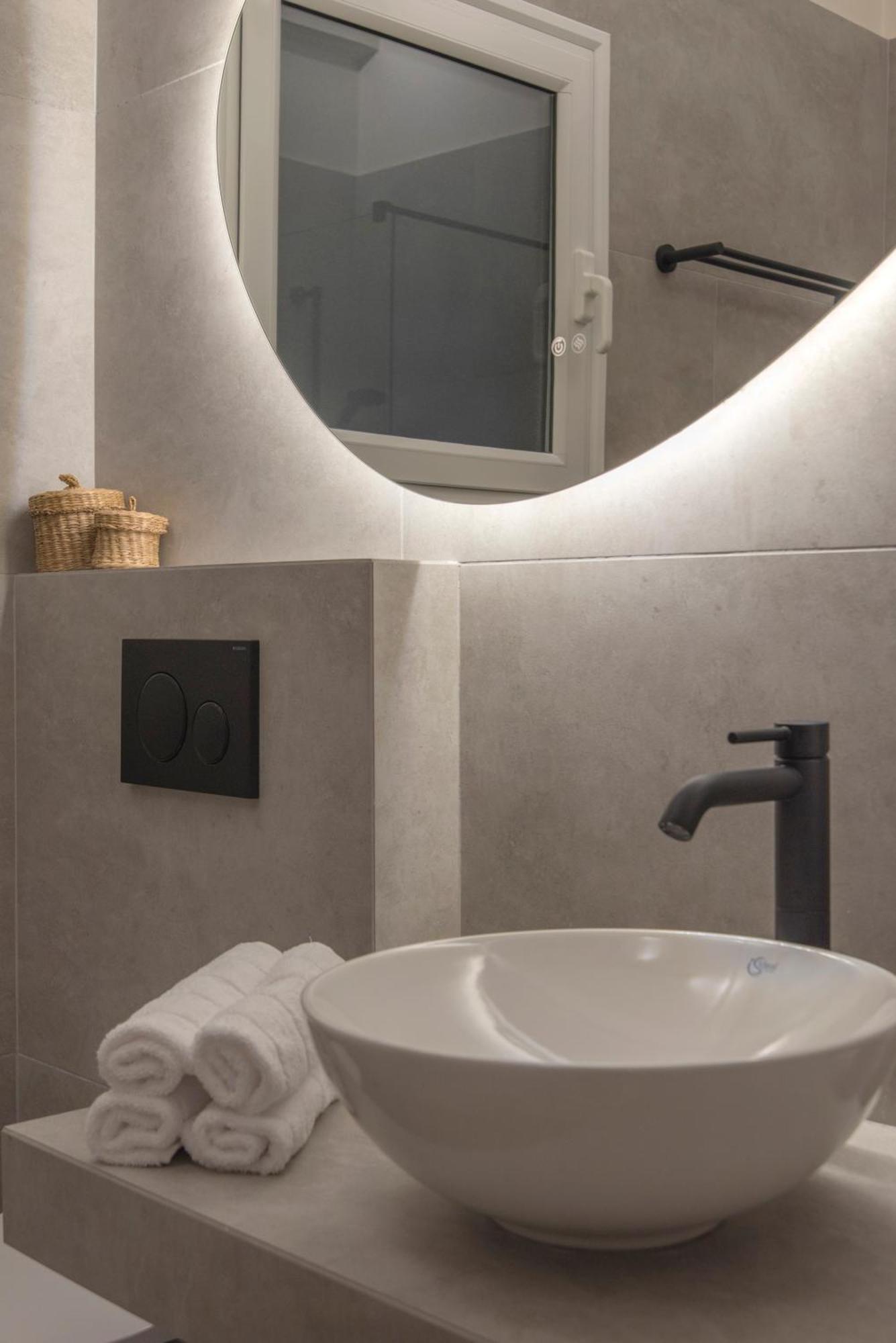 Modern Ilisian Apartment Atenas Exterior foto